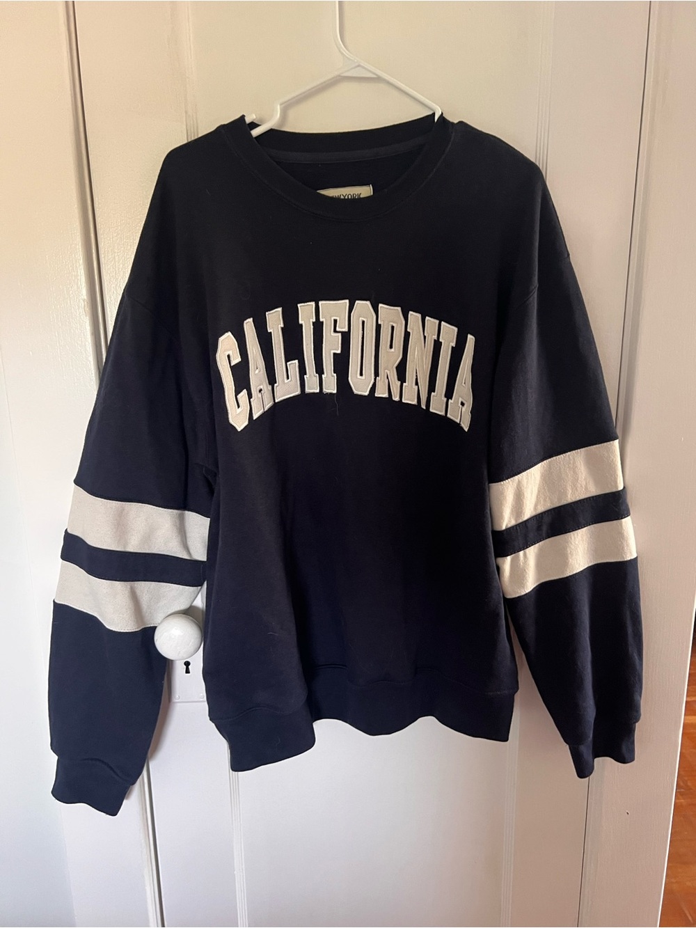 California Graphic Crewneck Sweater - Black/White